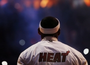 开云体育-新王当立，阿尔瓦雷斯点燃巴黎之夜，法国力量横扫巴萨神话