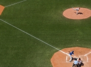 开云下载-逆转与统治，东亚赛场上的两重奏—日本队绝境翻盘，辛杜展现羽坛霸权